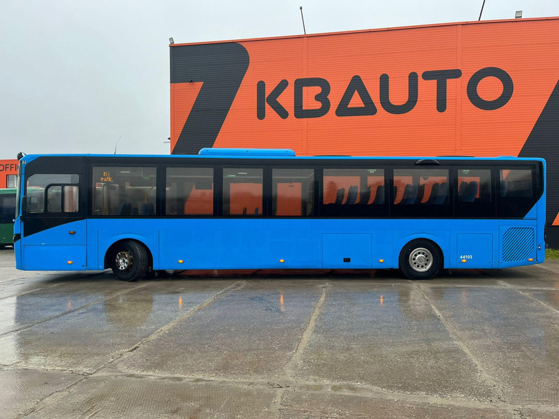 Volvo B7RLE 8900 4x2 48 SEATS + 28 STANDING / AC / AUXILIARY HEATER / WHEELCHAIR RAMP - Streekbus: afbeelding 4 Volvo B7RLE 8900 4x2 48 SEATS + 28 STANDING / AC / AUXILIARY HEATER / WHEELCHAIR RAMP - Streekbus: afbeelding 4