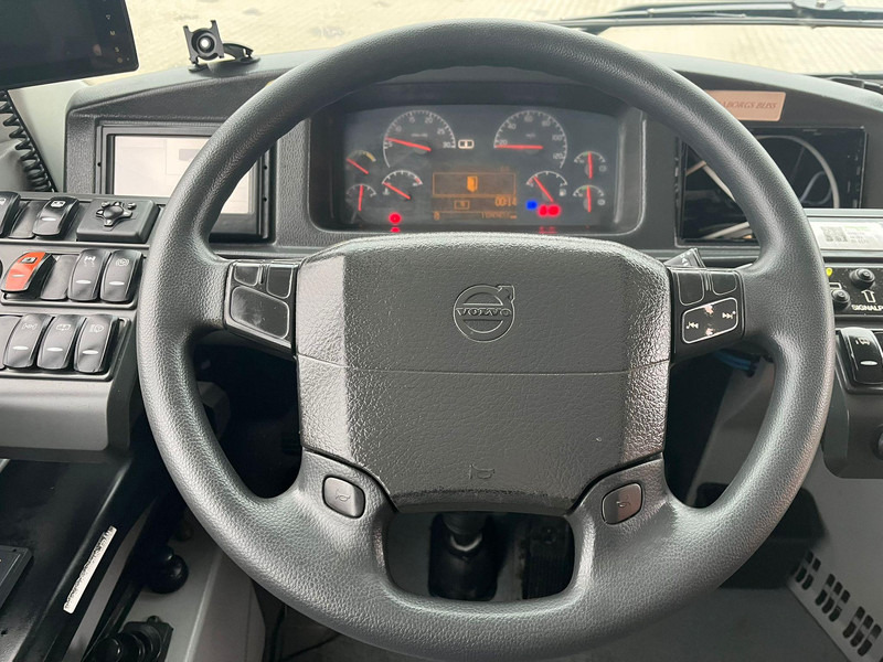 Streekbus Volvo B7RLE 8900 4x2 48 SEATS + 28 STANDING / AC / AUXILIARY HEATER / WHEELCHAIR RAMP: afbeelding 10