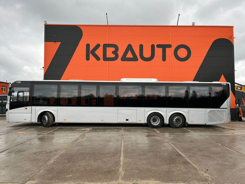 Volvo B8R 8900 LE 6x2*4 44 SEATS + 53 STANDING / AC / AUXILIARY HEATER - Streekbus: afbeelding 4 Volvo B8R 8900 LE 6x2*4 44 SEATS + 53 STANDING / AC / AUXILIARY HEATER - Streekbus: afbeelding 4
