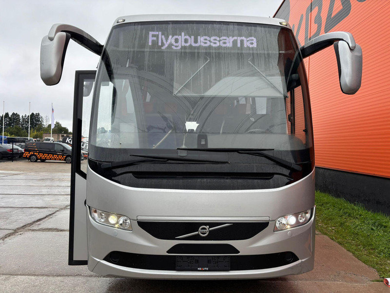 Volvo B8R 9700 H 6x2*4 61 +1 SEATS / AC / AUXILIARY HEATER / WC - Touringcar: afbeelding 2 Volvo B8R 9700 H 6x2*4 61 +1 SEATS / AC / AUXILIARY HEATER / WC - Touringcar: afbeelding 2