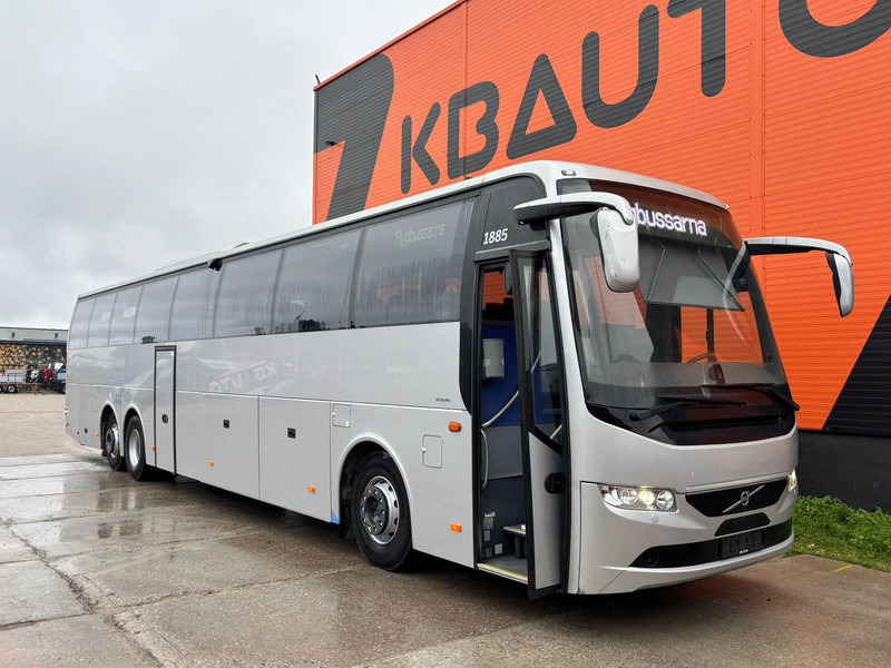 Volvo B8R 9700 H 6x2*4 61 +1 SEATS / AC / AUXILIARY HEATER / WC - Touringcar: afbeelding 1 Volvo B8R 9700 H 6x2*4 61 +1 SEATS / AC / AUXILIARY HEATER / WC - Touringcar: afbeelding 1
