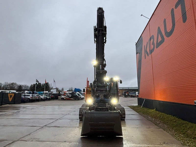 Volvo EC 220 EL ROTOTILT / CENTRAL LUBRICATION / AC / WEBASTO - Rupsgraafmachine: afbeelding 3 Volvo EC 220 EL ROTOTILT / CENTRAL LUBRICATION / AC / WEBASTO - Rupsgraafmachine: afbeelding 3