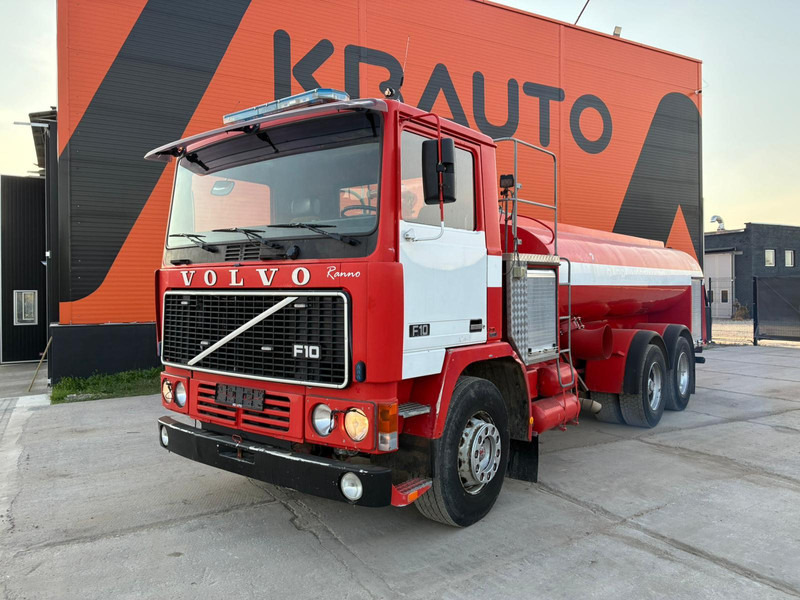 Volvo F 10 6x2 Ruberg / 2700 l/min / tanks 9000 I + 1000 l - Brandweerwagen: afbeelding 2 Volvo F 10 6x2 Ruberg / 2700 l/min / tanks 9000 I + 1000 l - Brandweerwagen: afbeelding 2