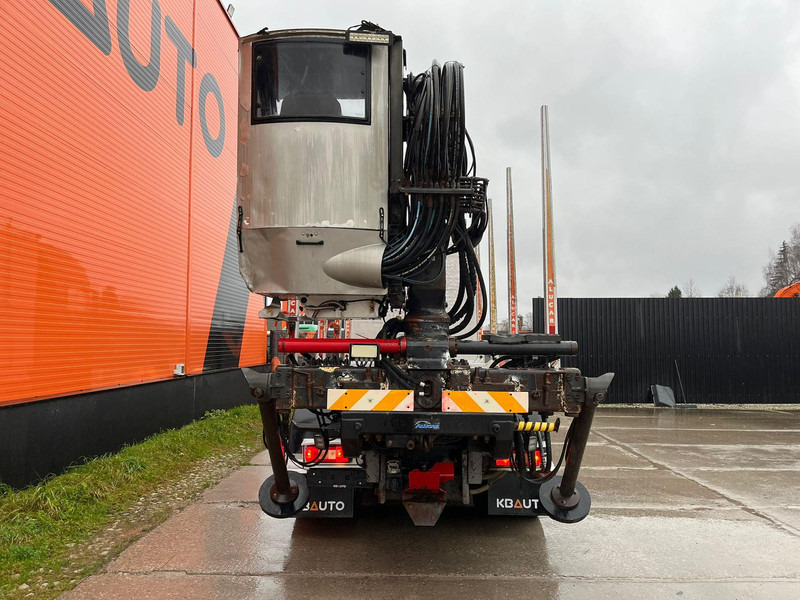 Houttransport, Kraanwagen voor het vervoer van hout Volvo FH 16 600 8x4/4 FRESH TÜV: afbeelding 7 Houttransport, Kraanwagen voor het vervoer van hout Volvo FH 16 600 8x4/4 FRESH TÜV: afbeelding 7