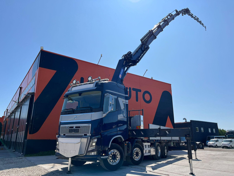 Volvo FH 16 650 8x2*6 HMF 6020K-RC + JIB / PLATFORM L=6344 mm - Vrachtwagen met open laadbak, Kraanwagen: afbeelding 1 Volvo FH 16 650 8x2*6 HMF 6020K-RC + JIB / PLATFORM L=6344 mm - Vrachtwagen met open laadbak, Kraanwagen: afbeelding 1