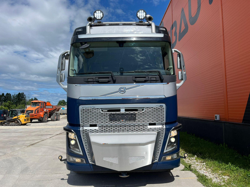 Volvo FH 16 650 8x2*6 HMF 6020K-RC + JIB / PLATFORM L=6344 mm - Vrachtwagen met open laadbak, Kraanwagen: afbeelding 3 Volvo FH 16 650 8x2*6 HMF 6020K-RC + JIB / PLATFORM L=6344 mm - Vrachtwagen met open laadbak, Kraanwagen: afbeelding 3