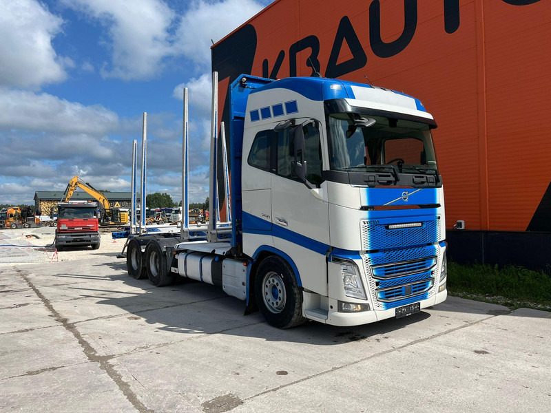 Volvo FH 16 750 6x4 HYDRAULICS - Houttransport, Kraanwagen: afbeelding 3 Volvo FH 16 750 6x4 HYDRAULICS - Houttransport, Kraanwagen: afbeelding 3