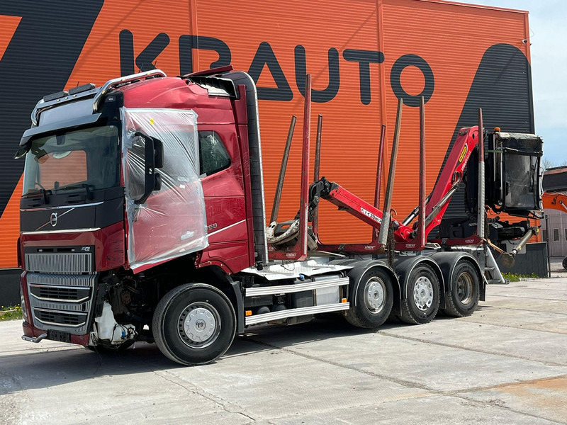Volvo FH 16 750 8x4/4 DAMAGED ! - Houttransport, Kraanwagen: afbeelding 1 Volvo FH 16 750 8x4/4 DAMAGED ! - Houttransport, Kraanwagen: afbeelding 1