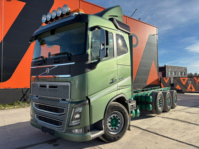 Volvo FH 16 750 8x4/4 PTO / CHASSIS L=7617 mm - Chassis vrachtwagen: afbeelding 2 Volvo FH 16 750 8x4/4 PTO / CHASSIS L=7617 mm - Chassis vrachtwagen: afbeelding 2