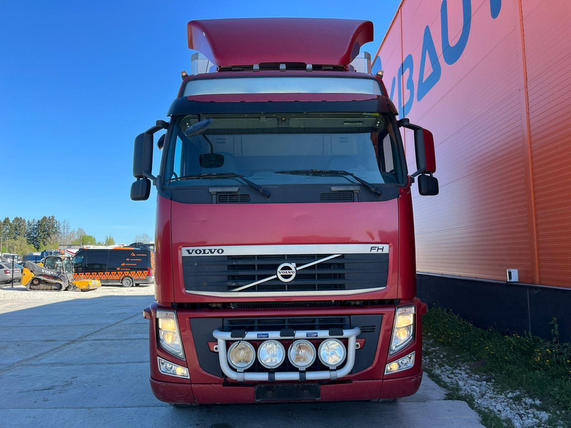 Volvo FH 440 6x2 FOR SALE AS CHASSIS / CHASSIS L=7400 mm - Chassis vrachtwagen: afbeelding 2 Volvo FH 440 6x2 FOR SALE AS CHASSIS / CHASSIS L=7400 mm - Chassis vrachtwagen: afbeelding 2