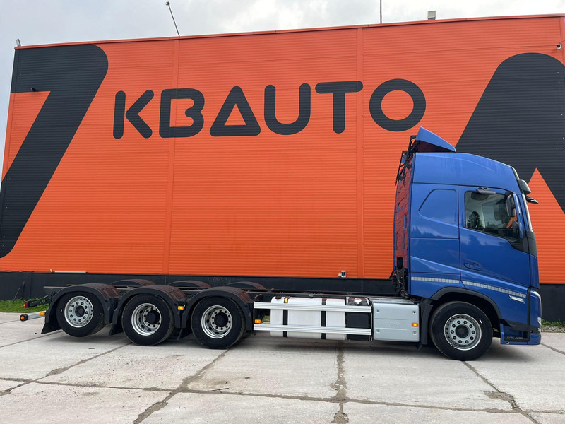 Volvo FH 500 8x4*4 GLOBE XL / RETARDER / CHASSIS L=7589 mm - Chassis vrachtwagen: afbeelding 4 Volvo FH 500 8x4*4 GLOBE XL / RETARDER / CHASSIS L=7589 mm - Chassis vrachtwagen: afbeelding 4