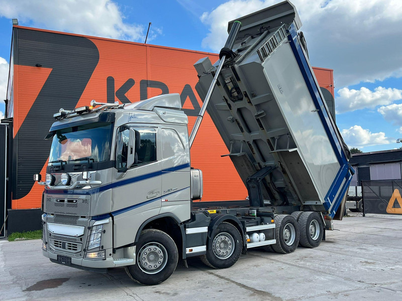 Volvo FH 540 8x4 HYDRAULIC TENT / RETARDER / TANDEM AXLE LIFT - Kipper vrachtwagen: afbeelding 2 Volvo FH 540 8x4 HYDRAULIC TENT / RETARDER / TANDEM AXLE LIFT - Kipper vrachtwagen: afbeelding 2