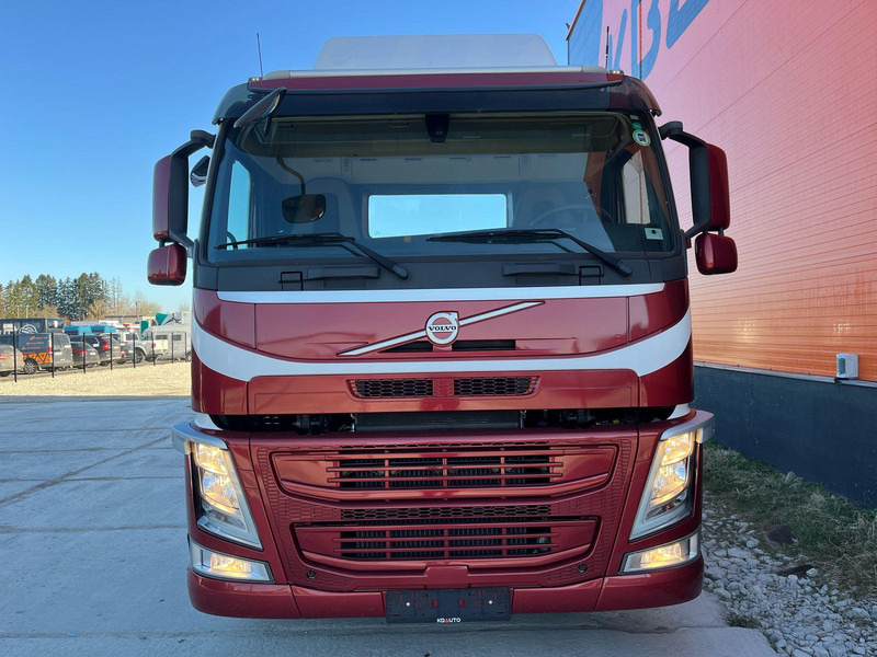 Volvo FM 330 6x2*4 ONLY 57587 km !!! / HYDRAULICS / CHASSIS L=7740 MM - Chassis vrachtwagen: afbeelding 3 Volvo FM 330 6x2*4 ONLY 57587 km !!! / HYDRAULICS / CHASSIS L=7740 MM - Chassis vrachtwagen: afbeelding 3