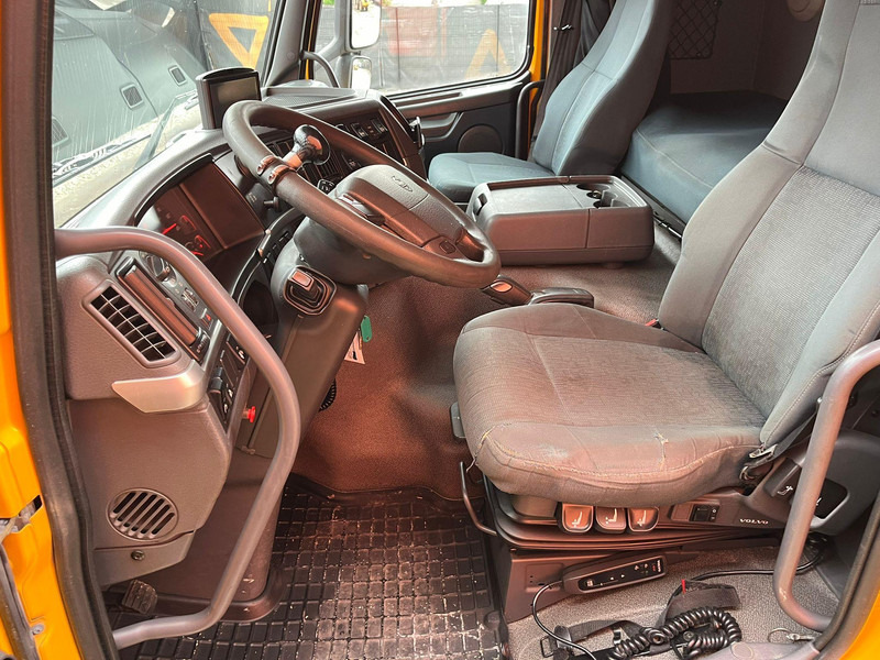 Kipper vrachtwagen Volvo FM 370 6x2 BOX L=5128 mm: afbeelding 20