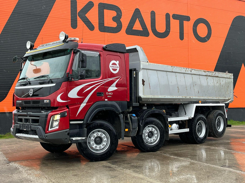 Volvo FMX 540 8x4 RETARDER / TANDEM AXLE LIFT / BIG AXLES / BOX L=5703 mm - Kipper vrachtwagen: afbeelding 1 Volvo FMX 540 8x4 RETARDER / TANDEM AXLE LIFT / BIG AXLES / BOX L=5703 mm - Kipper vrachtwagen: afbeelding 1