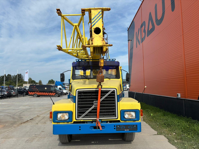 Volvo N 10 6x4 BJÖRNKRANAR C 1601 / 20 TON / BOOM 26,2 + JIB - Mobiele kraan: afbeelding 3 Volvo N 10 6x4 BJÖRNKRANAR C 1601 / 20 TON / BOOM 26,2 + JIB - Mobiele kraan: afbeelding 3
