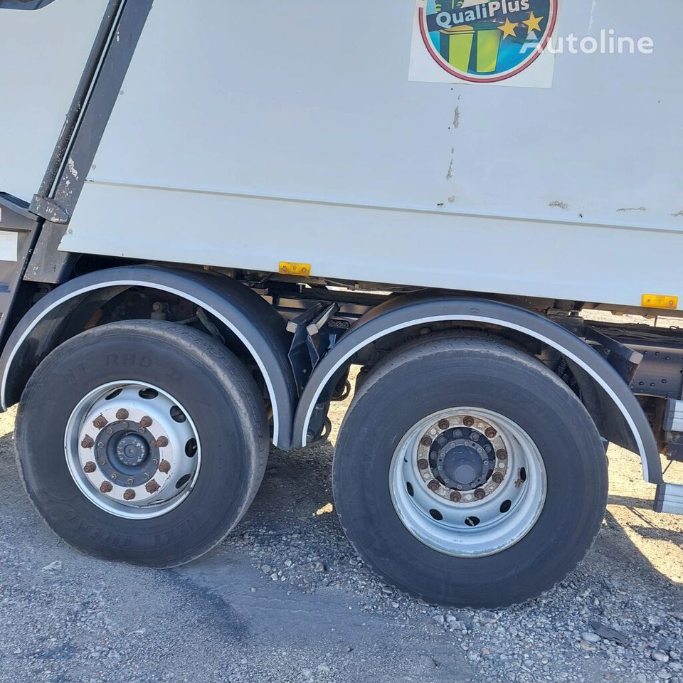 Vuilniswagen Scania 94D 300: afbeelding 14