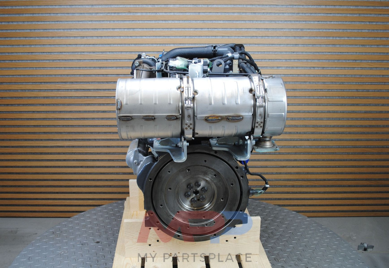 Kubota Kubota V2403-CR-T-EF02 *NIEUW* - Motor: afbeelding 1 Kubota Kubota V2403-CR-T-EF02 *NIEUW* - Motor: afbeelding 1