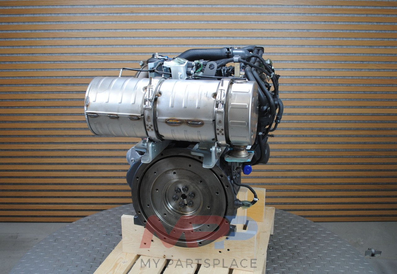 Kubota Kubota V2403-CR-T-EF02 *NIEUW* - Motor: afbeelding 2 Kubota Kubota V2403-CR-T-EF02 *NIEUW* - Motor: afbeelding 2