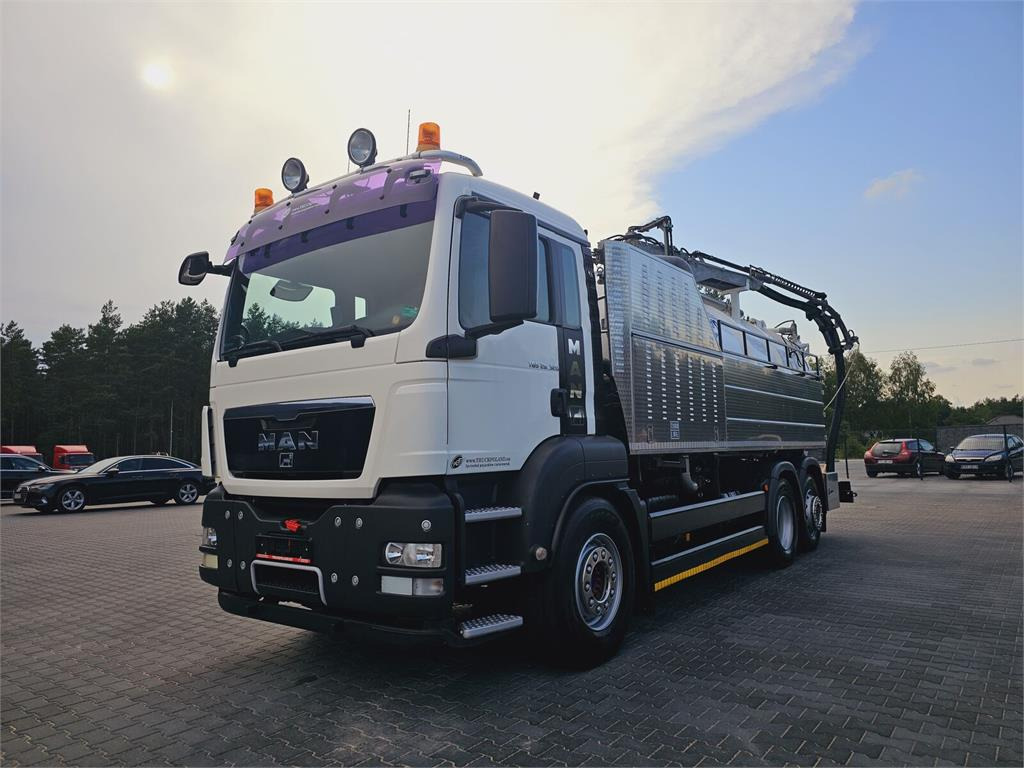 MAN JUROP VJC9 / 5 2010 WUKO for collecting liquid was - Gemeentelijke machine/ Speciaal: afbeelding 3 MAN JUROP VJC9 / 5 2010 WUKO for collecting liquid was - Gemeentelijke machine/ Speciaal: afbeelding 3