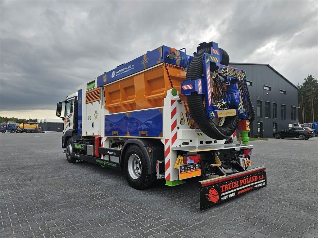 MAN RSP ESE 18/4-KM Saugbagger vacuum cleaner excavato - Gemeentelijke machine/ Speciaal: afbeelding 5 MAN RSP ESE 18/4-KM Saugbagger vacuum cleaner excavato - Gemeentelijke machine/ Speciaal: afbeelding 5