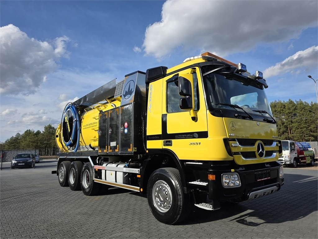 Mercedes-Benz WUKO KAISER EUR-MARK PKL 10.10 FOR CLEANING SEWAGE - Gemeentelijke machine/ Speciaal: afbeelding 2 Mercedes-Benz WUKO KAISER EUR-MARK PKL 10.10 FOR CLEANING SEWAGE - Gemeentelijke machine/ Speciaal: afbeelding 2