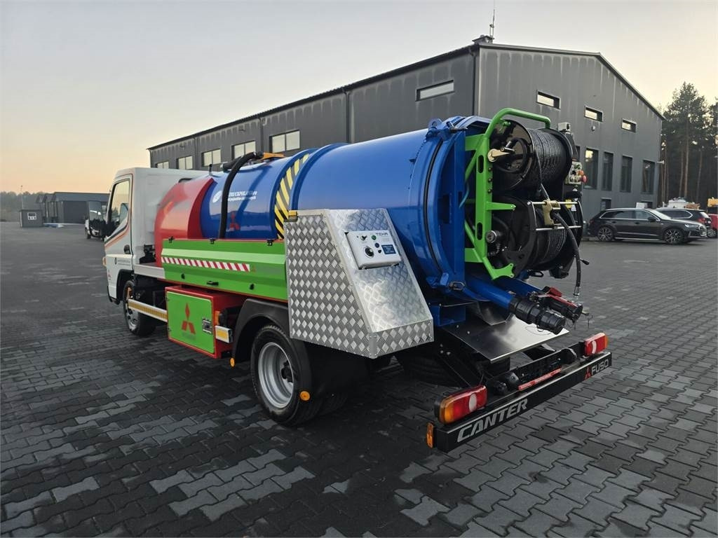 Mitsubishi ROM SMART COMBI WUKO HOT WATER FOR CLEANING SEWAGE - Gemeentelijke machine/ Speciaal: afbeelding 5 Mitsubishi ROM SMART COMBI WUKO HOT WATER FOR CLEANING SEWAGE - Gemeentelijke machine/ Speciaal: afbeelding 5