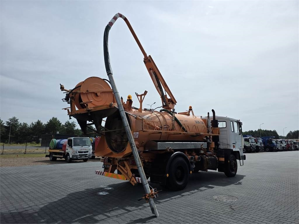 Jelcz WUKO SCK-3E RECYCLING for collecting liquid - Vacuümwagen: afbeelding 1 Jelcz WUKO SCK-3E RECYCLING for collecting liquid - Vacuümwagen: afbeelding 1