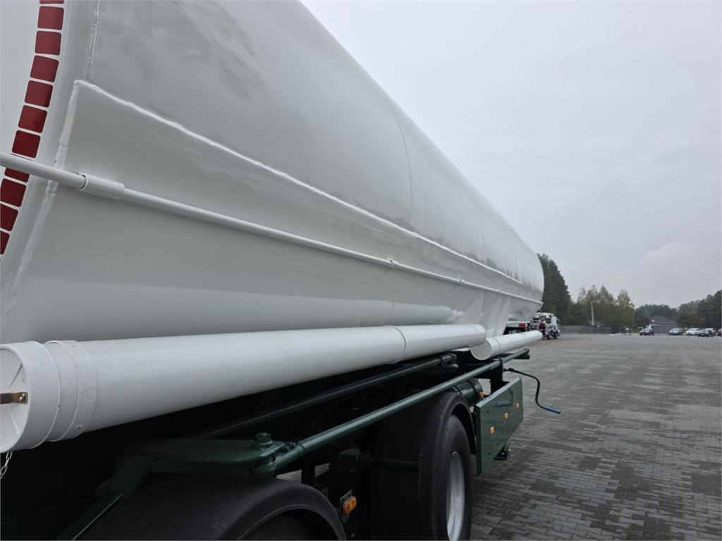 Tankoplegger Lambrecht WELGRO fodder, flour, wheat, corn, grain: afbeelding 17 Tankoplegger Lambrecht WELGRO fodder, flour, wheat, corn, grain: afbeelding 17