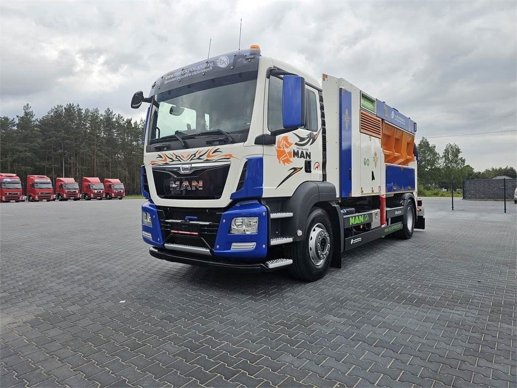 MAN RSP ESE 18/4-KM Saugbagger vacuum cleaner excavato - Vacuümwagen: afbeelding 3 MAN RSP ESE 18/4-KM Saugbagger vacuum cleaner excavato - Vacuümwagen: afbeelding 3