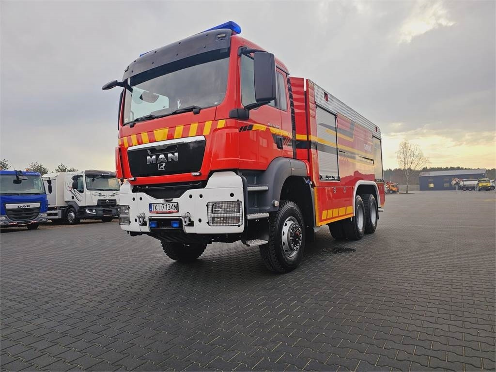 MAN TGS 26.440 6x6 9500 l water + 950 foam Stolarczyk  - Brandweerwagen: afbeelding 1 MAN TGS 26.440 6x6 9500 l water + 950 foam Stolarczyk  - Brandweerwagen: afbeelding 1