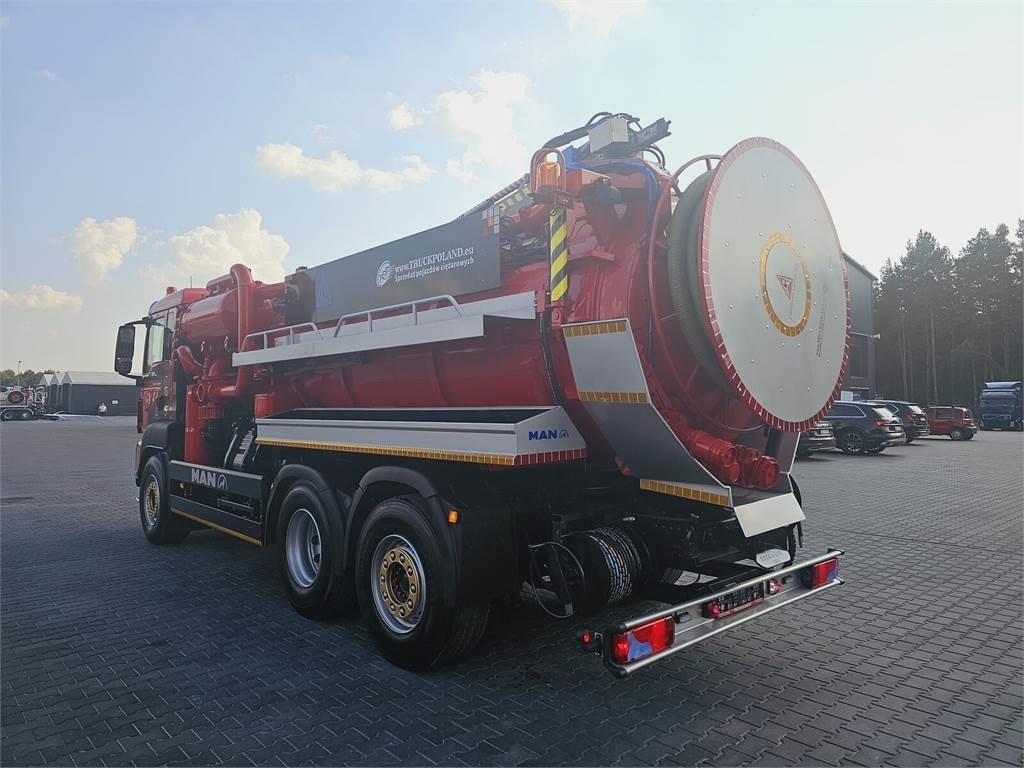 MAN WUKO LARSEN for collecting liquid waste - Vacuümwagen: afbeelding 5 MAN WUKO LARSEN for collecting liquid waste - Vacuümwagen: afbeelding 5