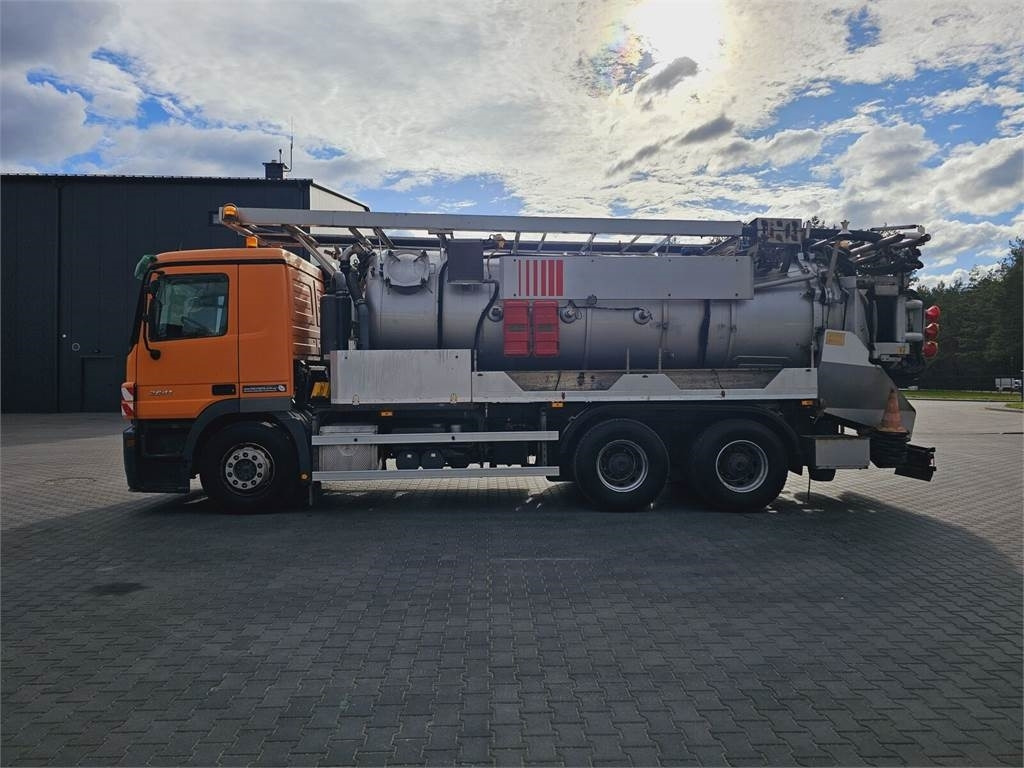 Mercedes-Benz WUKO KROLL COMBI FOR SEWER CLEANING - Vacuümwagen: afbeelding 5 Mercedes-Benz WUKO KROLL COMBI FOR SEWER CLEANING - Vacuümwagen: afbeelding 5