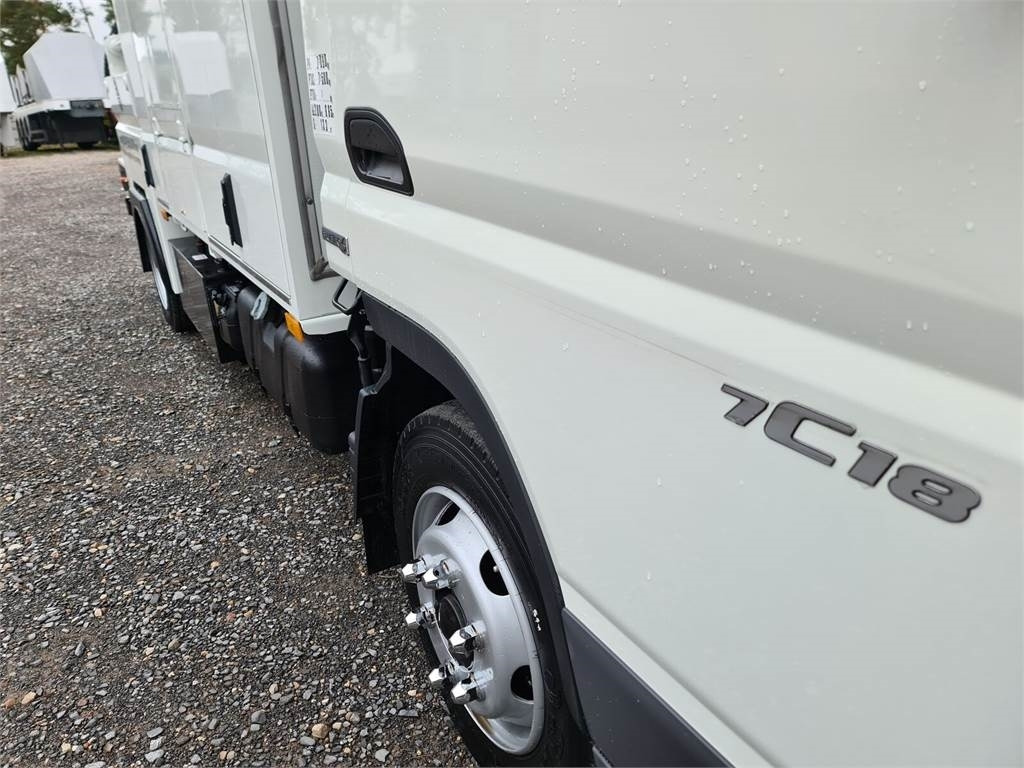 Mitsubishi CANTER odkurzacz koparka ssąca Saugbagger CITY SAU - Graafmachine: afbeelding 2 Mitsubishi CANTER odkurzacz koparka ssąca Saugbagger CITY SAU - Graafmachine: afbeelding 2