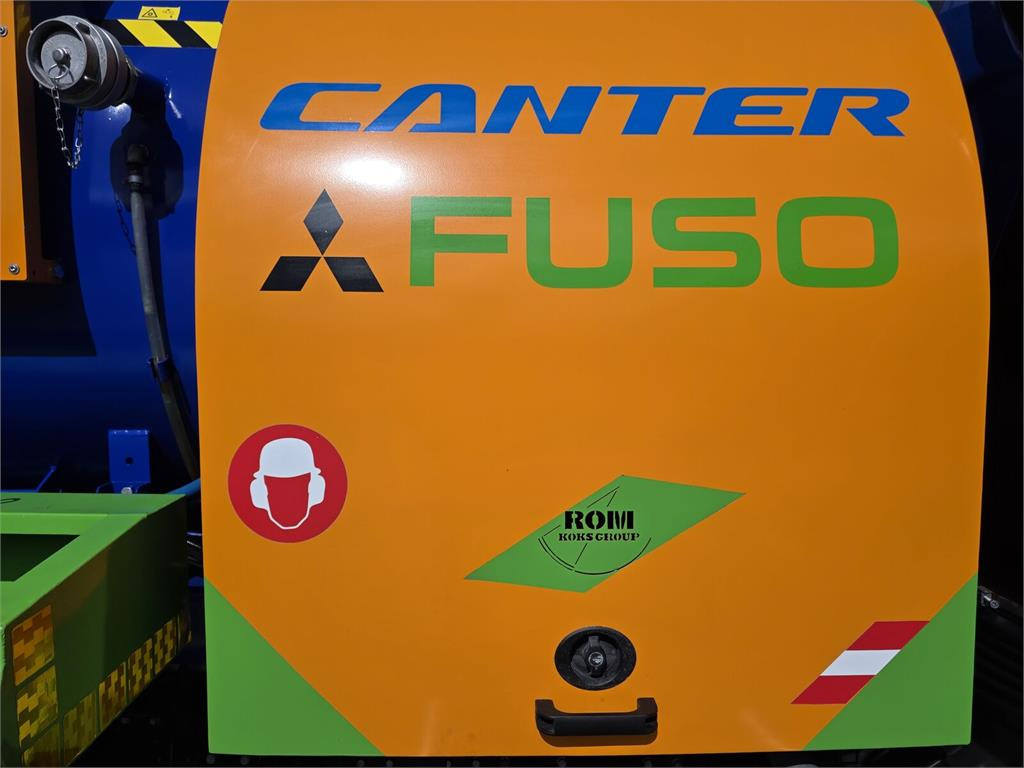 Vacuümwagen Mitsubishi ROM KOKS SMART COMBI WUKO HOT WATER FOR CLEANING S: afbeelding 22 Vacuümwagen Mitsubishi ROM KOKS SMART COMBI WUKO HOT WATER FOR CLEANING S: afbeelding 22