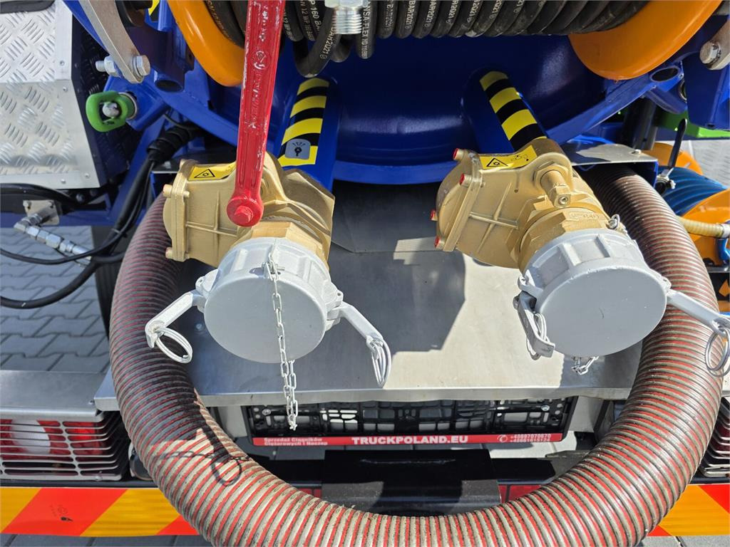 Vacuümwagen Mitsubishi ROM KOKS SMART COMBI WUKO HOT WATER FOR CLEANING S: afbeelding 16 Vacuümwagen Mitsubishi ROM KOKS SMART COMBI WUKO HOT WATER FOR CLEANING S: afbeelding 16