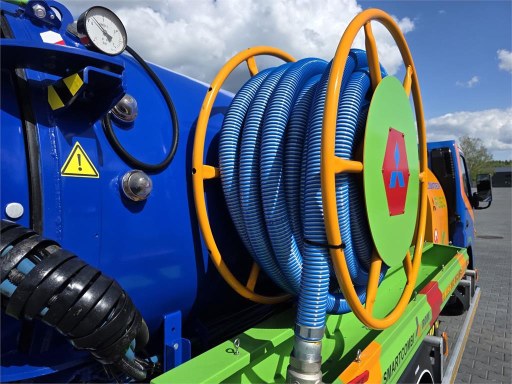 Vacuümwagen Mitsubishi ROM KOKS SMART COMBI WUKO HOT WATER FOR CLEANING S: afbeelding 19 Vacuümwagen Mitsubishi ROM KOKS SMART COMBI WUKO HOT WATER FOR CLEANING S: afbeelding 19