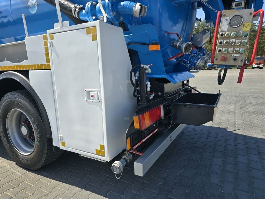 Vacuümwagen Renault 4x2 WUKO RIVARD for collecting liquid waste: afbeelding 17
