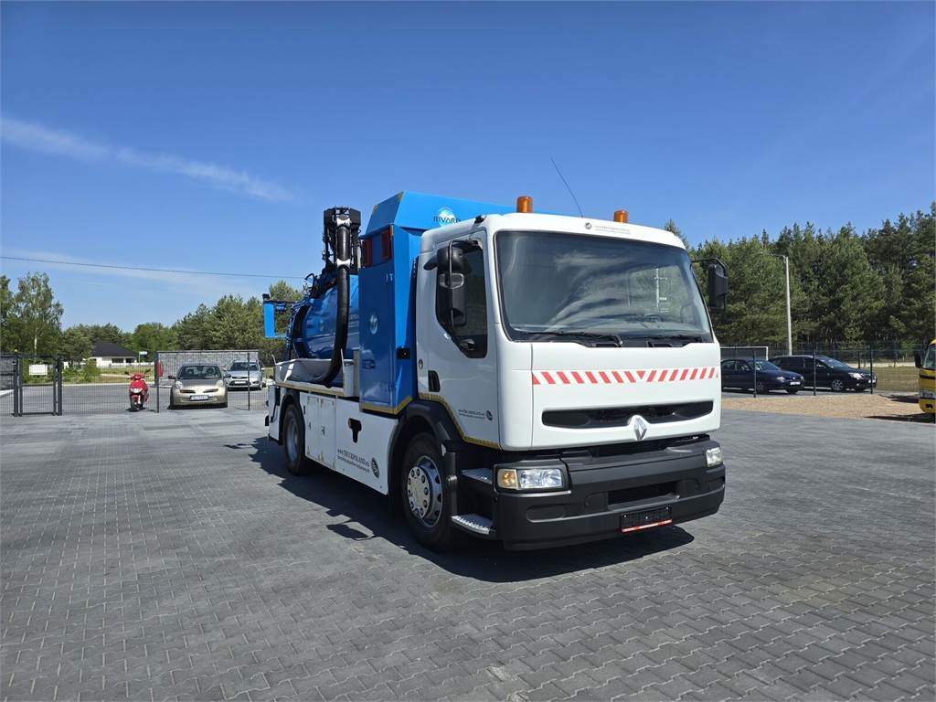 Renault WUKO RIVARD for collecting liquid waste - Vacuümwagen: afbeelding 2 Renault WUKO RIVARD for collecting liquid waste - Vacuümwagen: afbeelding 2