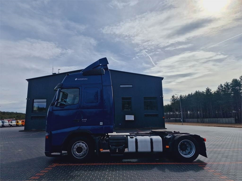 Volvo FH 13 440  - Trekker: afbeelding 2 Volvo FH 13 440  - Trekker: afbeelding 2