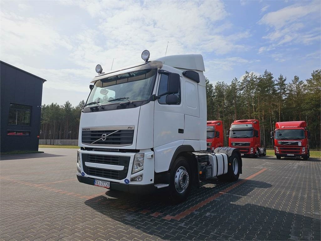 Volvo STANDARD 460 automatic 2009 r - Trekker: afbeelding 3 Volvo STANDARD 460 automatic 2009 r - Trekker: afbeelding 3
