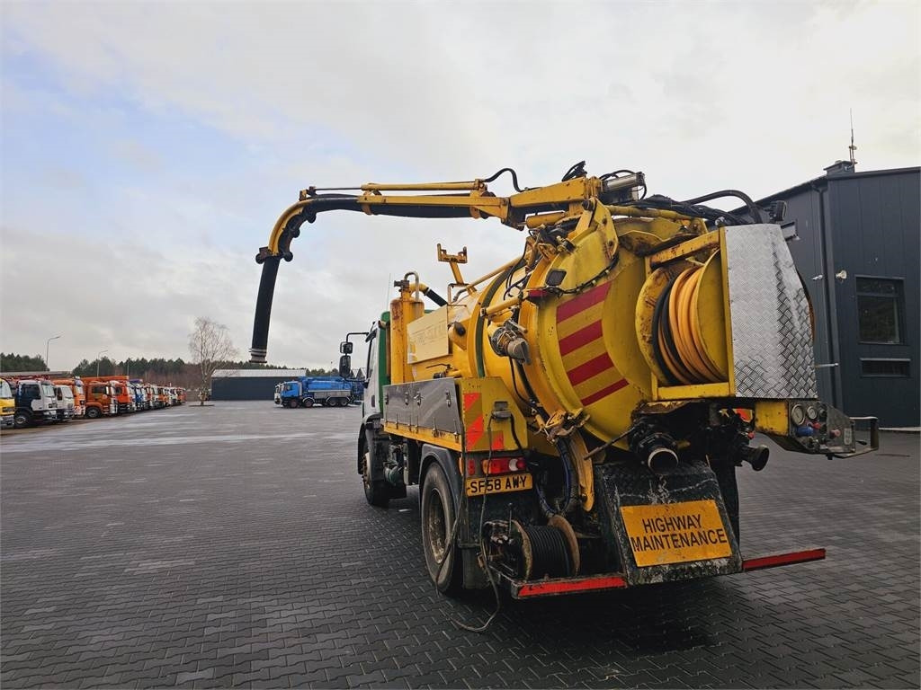 Volvo FULLER TANKERS 2008 WUKO for collecting liquid was - Vacuümwagen: afbeelding 3 Volvo FULLER TANKERS 2008 WUKO for collecting liquid was - Vacuümwagen: afbeelding 3