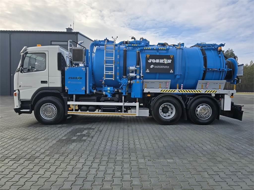 Volvo JOSKIN WUKO FOR CLEANING CHANNELS COMBI - Vacuümwagen: afbeelding 4 Volvo JOSKIN WUKO FOR CLEANING CHANNELS COMBI - Vacuümwagen: afbeelding 4