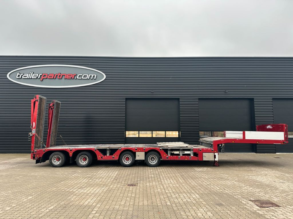 Emtech AMT 4 achs tieflader / radmulden / zwangslenkung Emtech AMT 4 achs tieflader / radmulden / zwangslenkung - Dieplader oplegger: afbeelding 1 Emtech AMT 4 achs tieflader / radmulden / zwangslenkung Emtech AMT 4 achs tieflader / radmulden / zwangslenkung - Dieplader oplegger: afbeelding 1