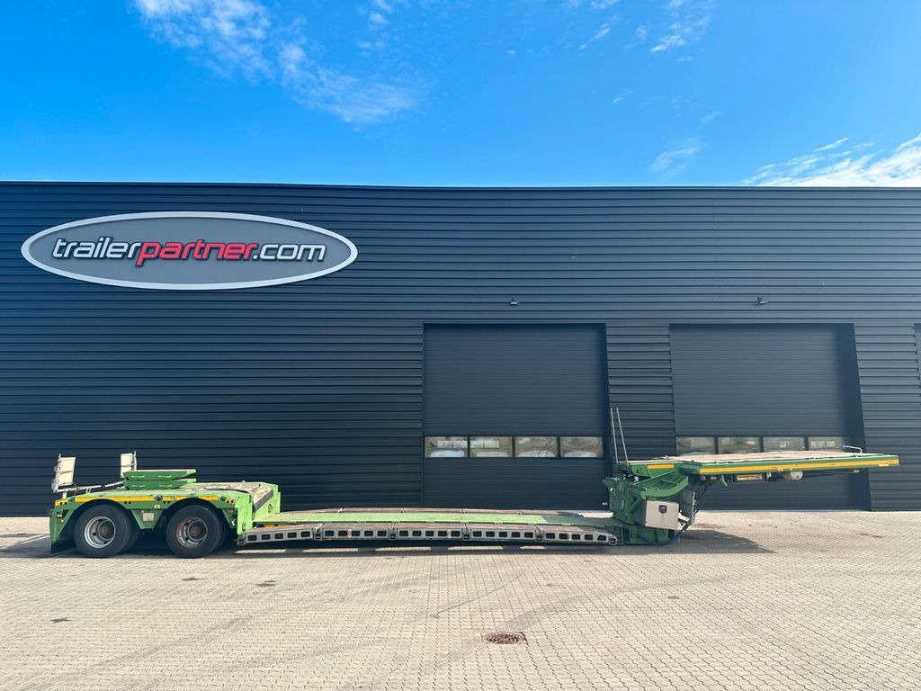 Faymonville 2 achs tiefbett / ausziehbar / Baggerbett Faymonville 2 achs tiefbett / ausziehbar / Baggerbett - Dieplader oplegger: afbeelding 1 Faymonville 2 achs tiefbett / ausziehbar / Baggerbett Faymonville 2 achs tiefbett / ausziehbar / Baggerbett - Dieplader oplegger: afbeelding 1