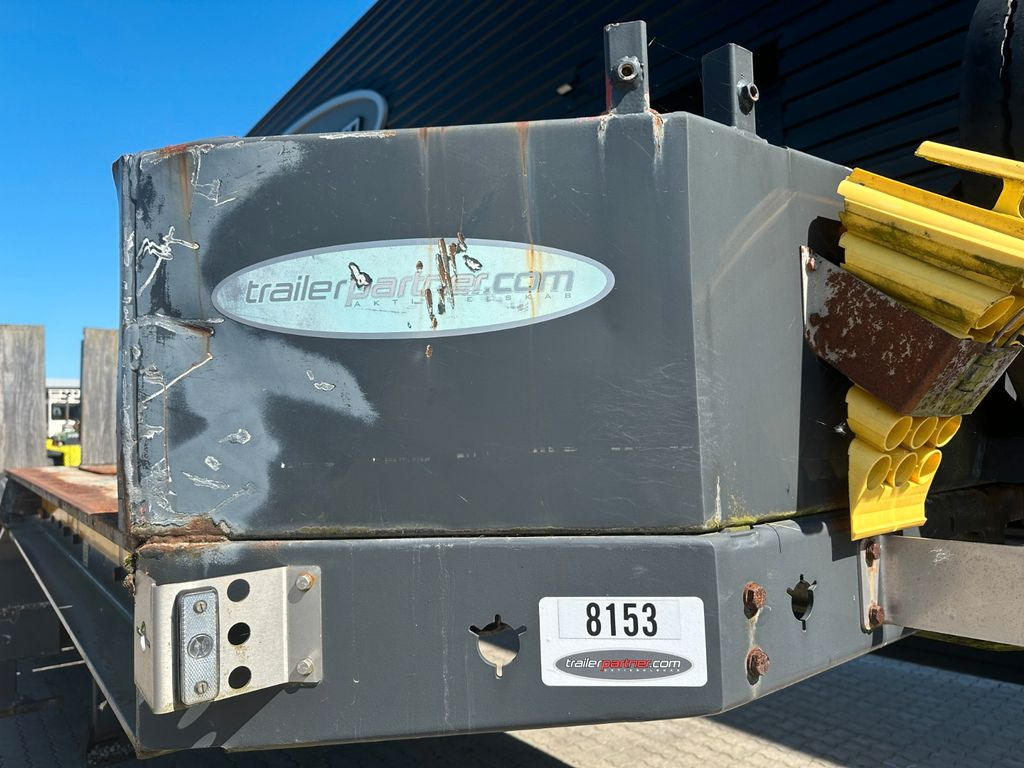 Faymonville Multimax 4 achs tieflader / ausziehbar Faymonville Multimax 4 achs tieflader / ausziehbar - Dieplader oplegger: afbeelding 3 Faymonville Multimax 4 achs tieflader / ausziehbar Faymonville Multimax 4 achs tieflader / ausziehbar - Dieplader oplegger: afbeelding 3