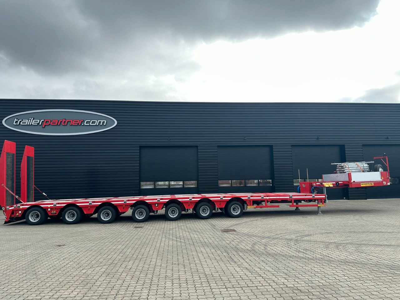 Faymonville Multimax 7 achs. tieflader / 2 x ausziehbar Faymonville Multimax 7 achs. tieflader / 2 x ausziehbar - Dieplader oplegger: afbeelding 3 Faymonville Multimax 7 achs. tieflader / 2 x ausziehbar Faymonville Multimax 7 achs. tieflader / 2 x ausziehbar - Dieplader oplegger: afbeelding 3