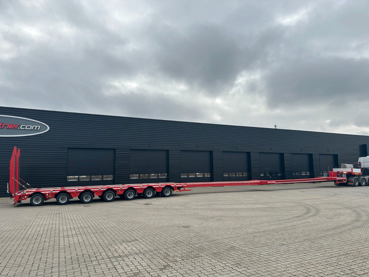Faymonville Multimax 7 achs. tieflader / 2 x ausziehbar Faymonville Multimax 7 achs. tieflader / 2 x ausziehbar - Dieplader oplegger: afbeelding 1 Faymonville Multimax 7 achs. tieflader / 2 x ausziehbar Faymonville Multimax 7 achs. tieflader / 2 x ausziehbar - Dieplader oplegger: afbeelding 1