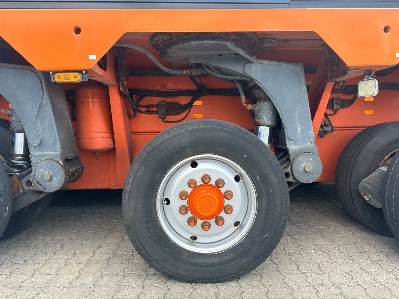 Goldhofer THP 3+5 XLE - Dieplader oplegger: afbeelding 5 Goldhofer THP 3+5 XLE - Dieplader oplegger: afbeelding 5