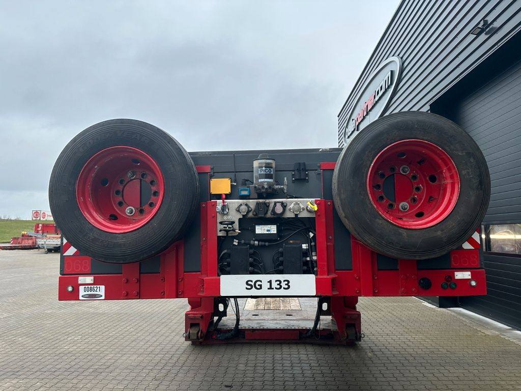 Meusburger 2 achs tiefbett / 300 mm Meusburger 2 achs tiefbett / 300 mm - Dieplader oplegger: afbeelding 4 Meusburger 2 achs tiefbett / 300 mm Meusburger 2 achs tiefbett / 300 mm - Dieplader oplegger: afbeelding 4